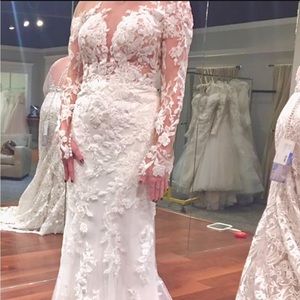 Essence of Australia Wedding Dress